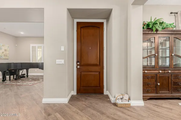 $1,399,000 | 3022 East Wildhorse Drive, Gilbert, AZ 85297