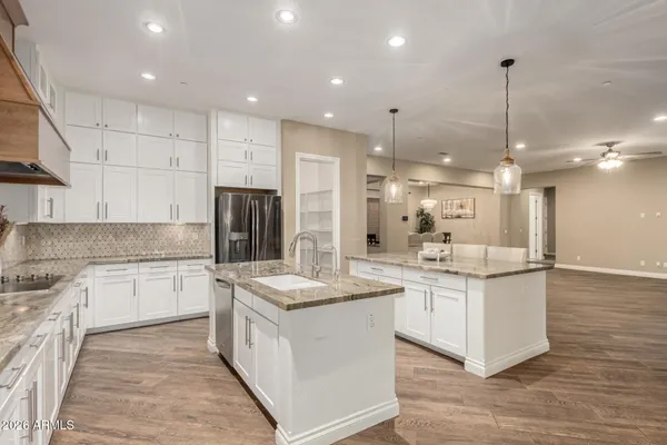 $1,399,000 | 3022 East Wildhorse Drive, Gilbert, AZ 85297