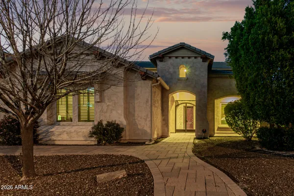 $1,399,000 | 3022 East Wildhorse Drive, Gilbert, AZ 85297