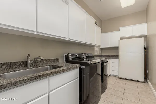 $1,399,000 | 3022 East Wildhorse Drive, Gilbert, AZ 85297