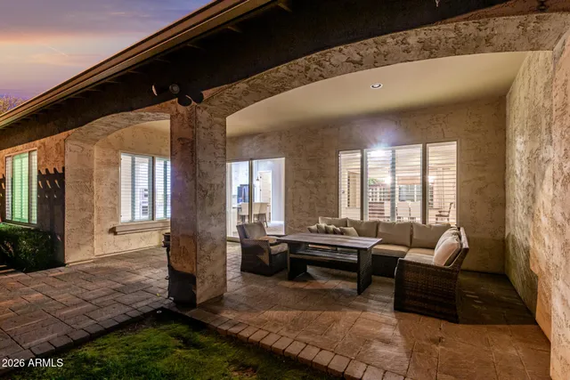 $1,474,000 | 3022 East Wildhorse Drive, Gilbert, AZ 85297