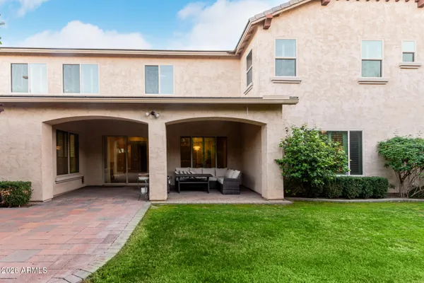 $1,399,000 | 3022 East Wildhorse Drive, Gilbert, AZ 85297