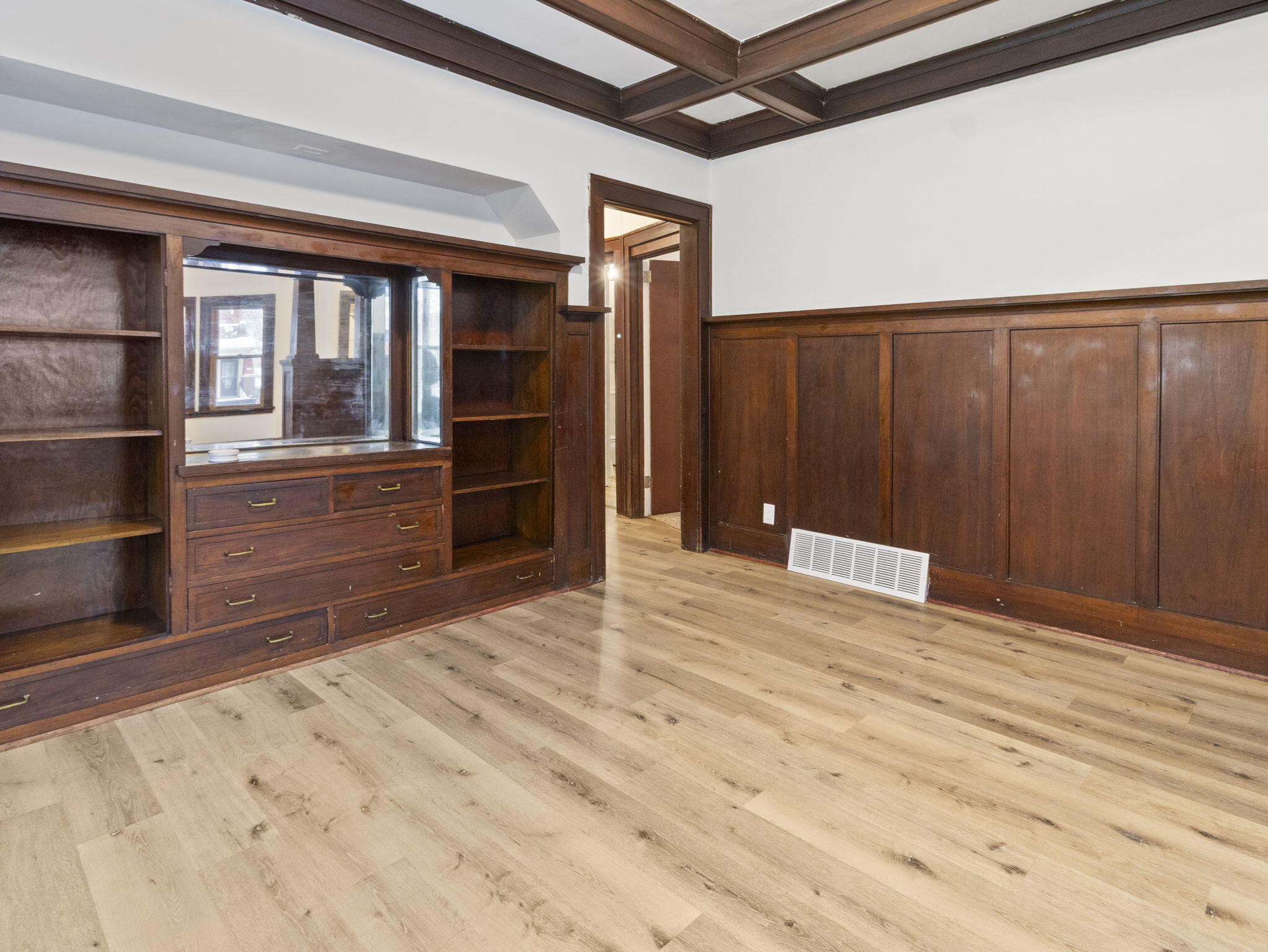 3349 North 16th Street, Unit 3351 Milwaukee, WI 53206 - Photo 22 of 38 8-web-or-mls-IMG_1006