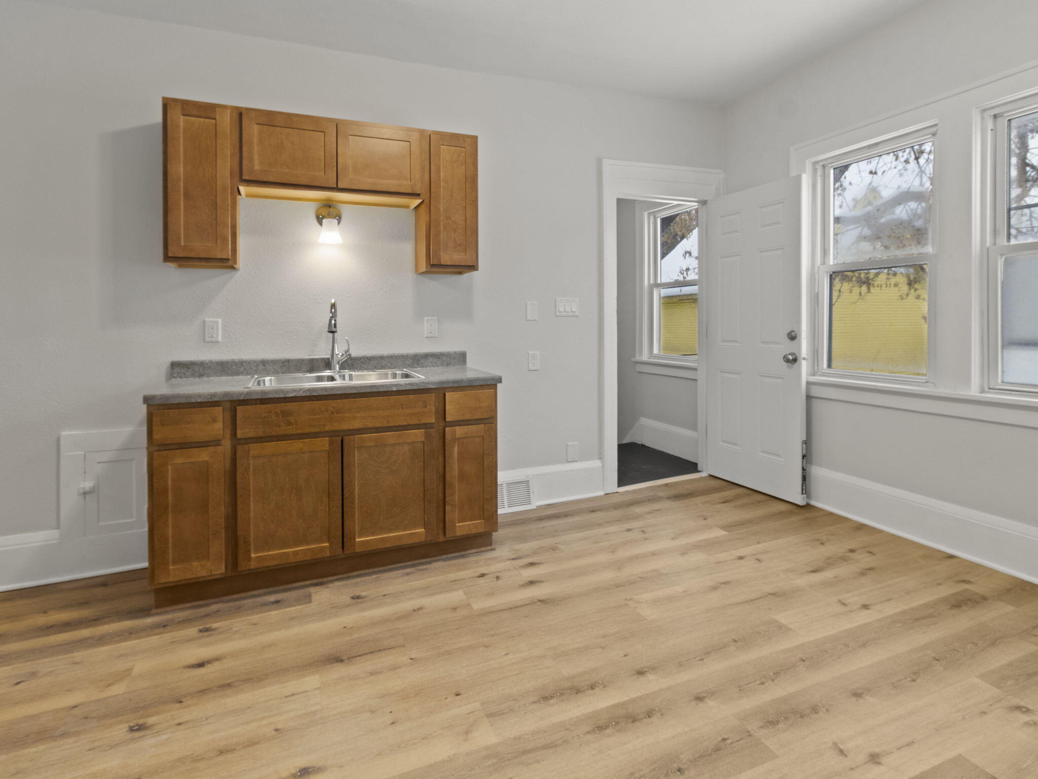 3349 North 16th Street, Unit 3351 Milwaukee, WI 53206 - Photo 30 of 38 16-web-or-mls-IMG_1032