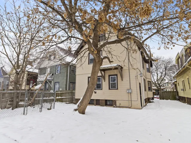 $219,900 | 3349 North 16th Street, Unit 3351, Milwaukee, WI 53206