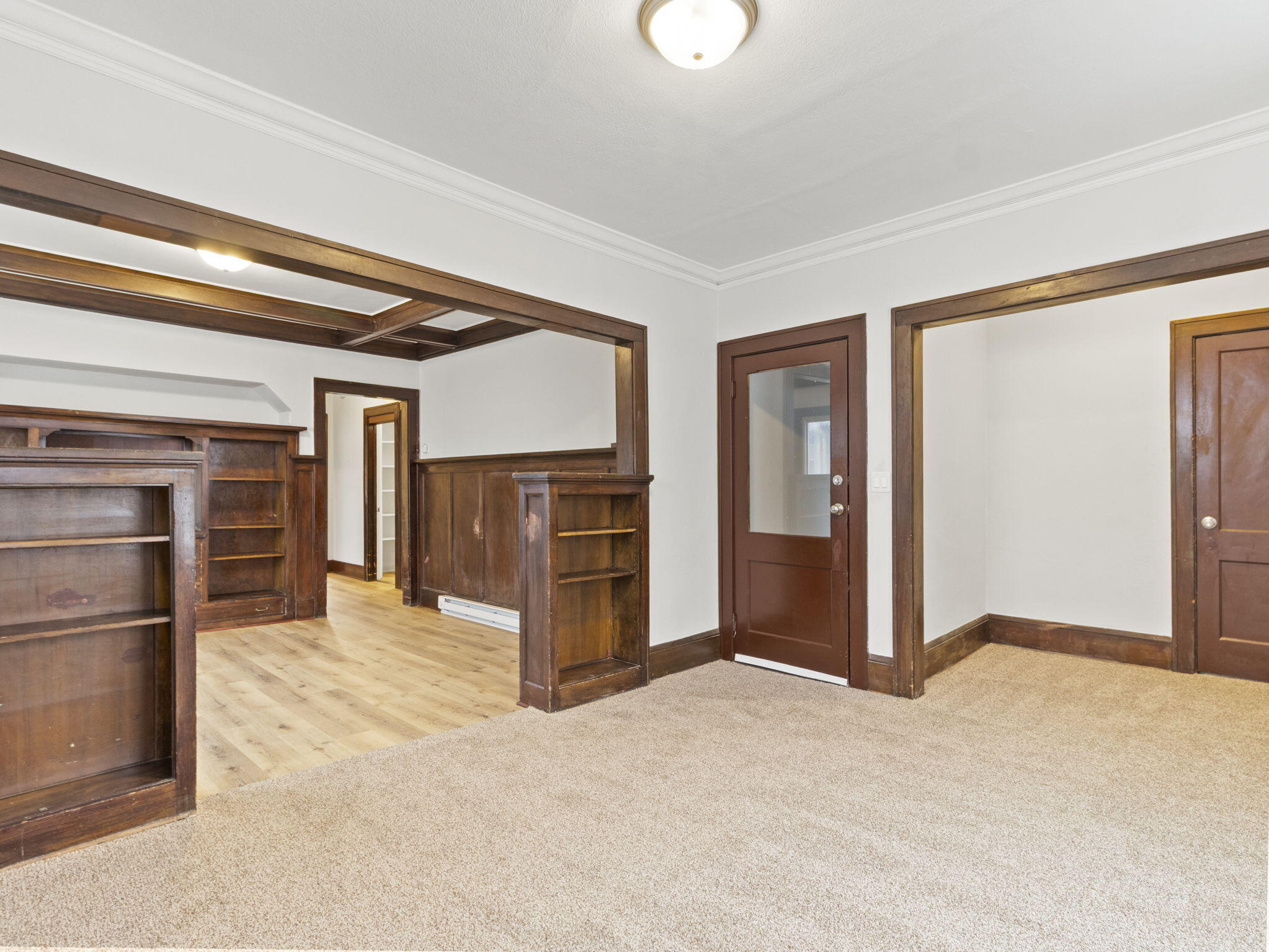 3349 North 16th Street, Unit 3351 Milwaukee, WI 53206 - Photo 5 of 38 21-web-or-mls-IMG_1047