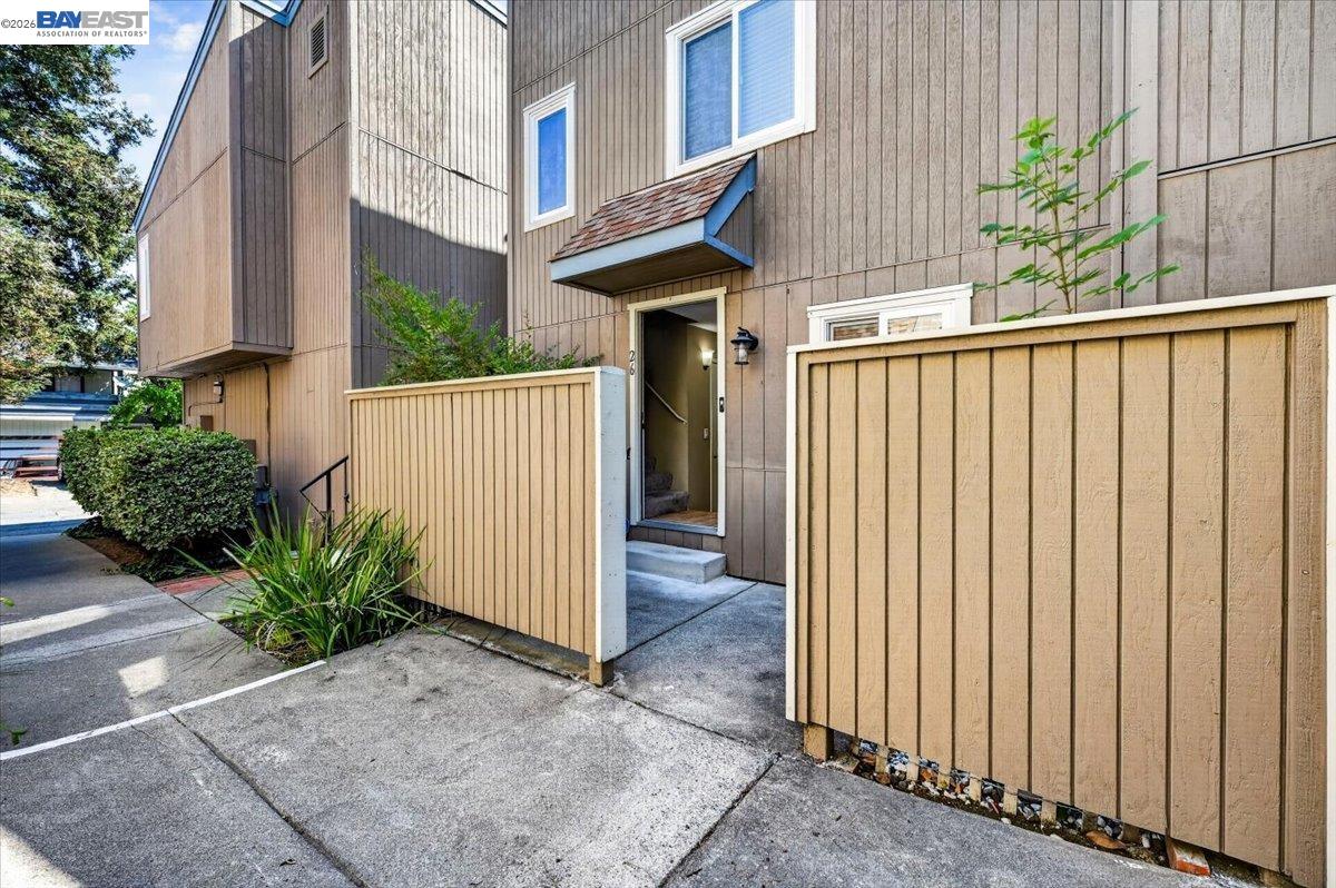 3901 Clayton Road, Unit 26 Concord, CA 94521 - Photo 1 of 32 Gallery Image 1