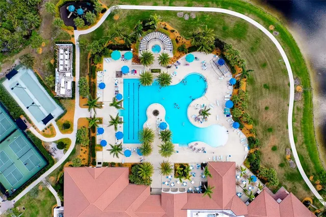 $949,900 | 10742 Ironbridge Drive, Venice, FL 34293