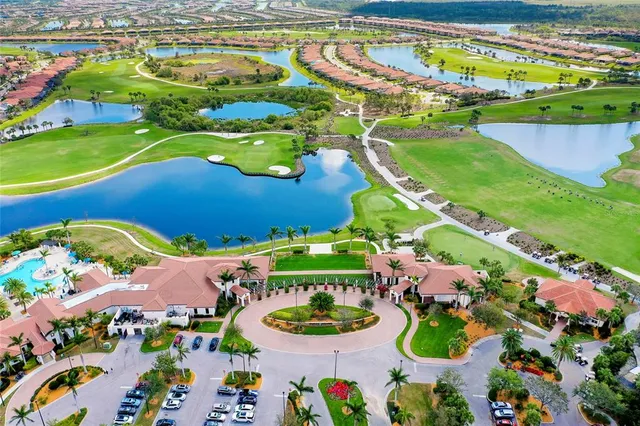 $949,900 | 10742 Ironbridge Drive, Venice, FL 34293