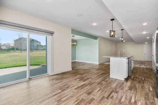 $685,000 | 24211 West 69th Street, Shawnee, KS 66226