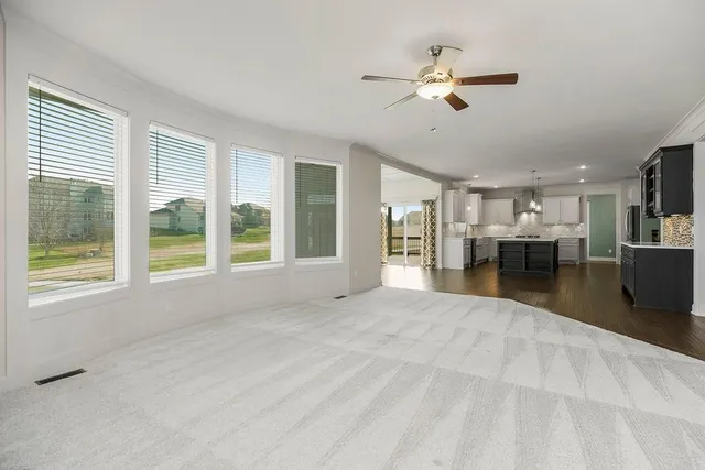 $685,000 | 24211 West 69th Street, Shawnee, KS 66226