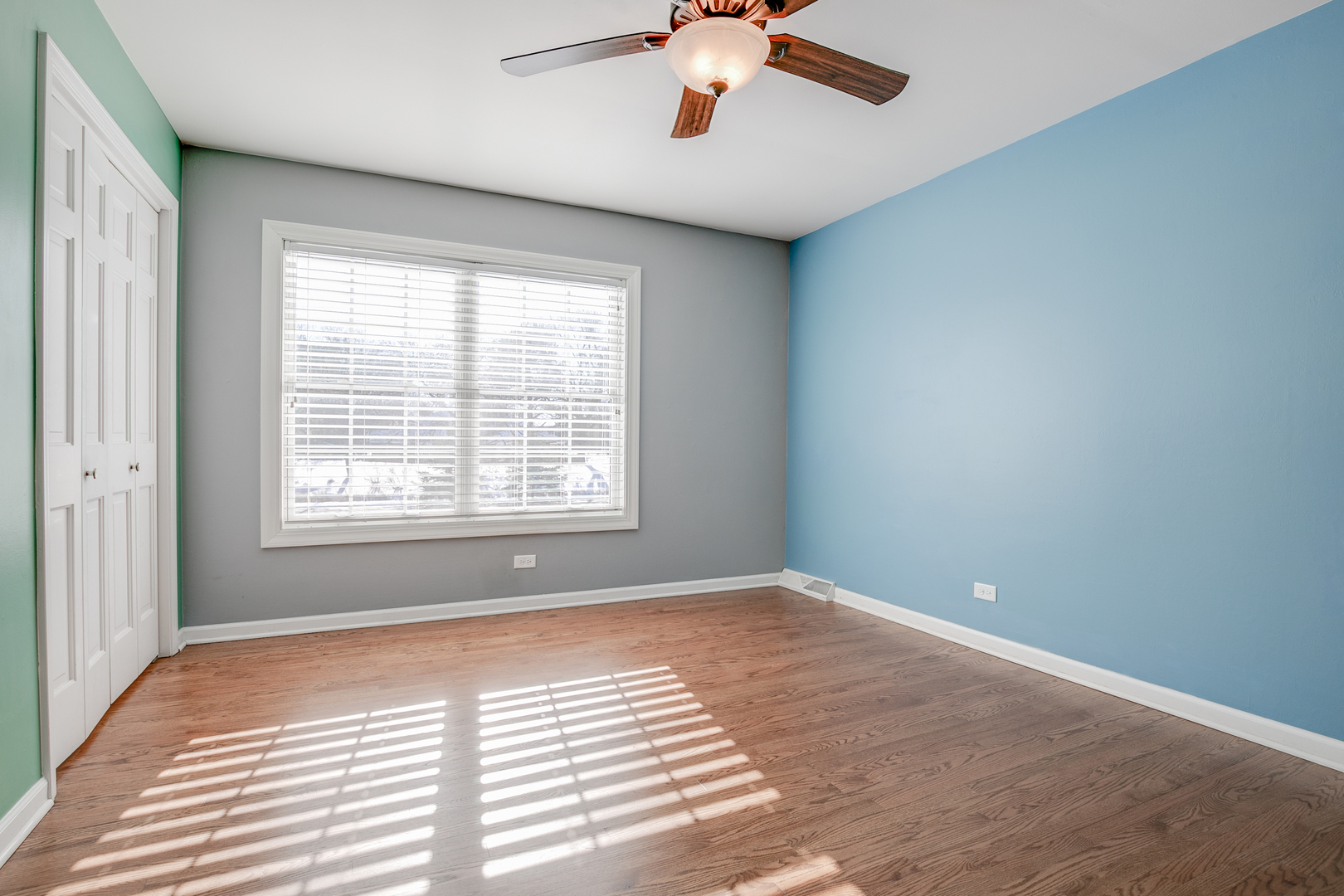 21242 West Long Grove Road Kildeer, IL 60047 - Photo 27 of 42 a view of an empty room with a window