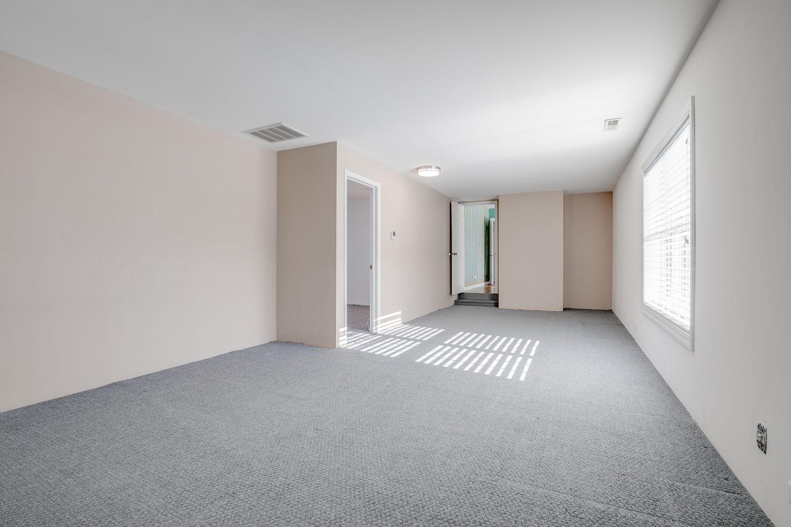 21242 West Long Grove Road Kildeer, IL 60047 - Photo 28 of 42 a view of an empty room with a window
