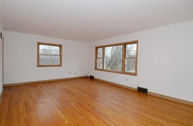 $1,750 | 529 West Olin Avenue, Madison, WI 53715