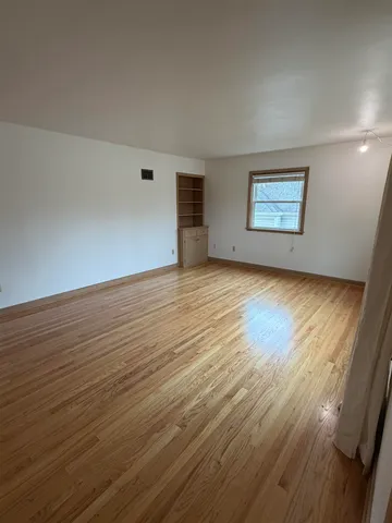 $1,750 | 529 West Olin Avenue, Madison, WI 53715