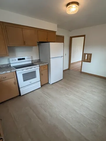 $1,750 | 529 West Olin Avenue, Madison, WI 53715