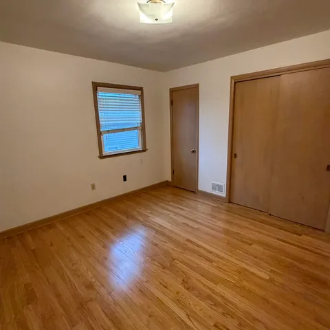 $1,750 | 529 West Olin Avenue, Madison, WI 53715