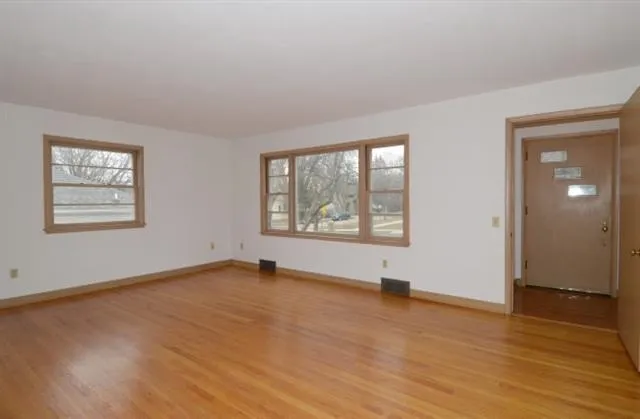 $1,750 | 529 West Olin Avenue, Madison, WI 53715