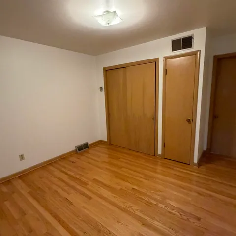 $1,750 | 529 West Olin Avenue, Madison, WI 53715