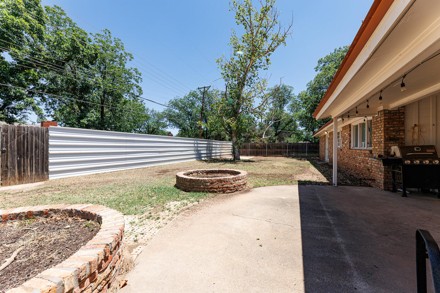 4618 30th Street Lubbock, TX 79410 - Photo 39 of 42 Back Exterior