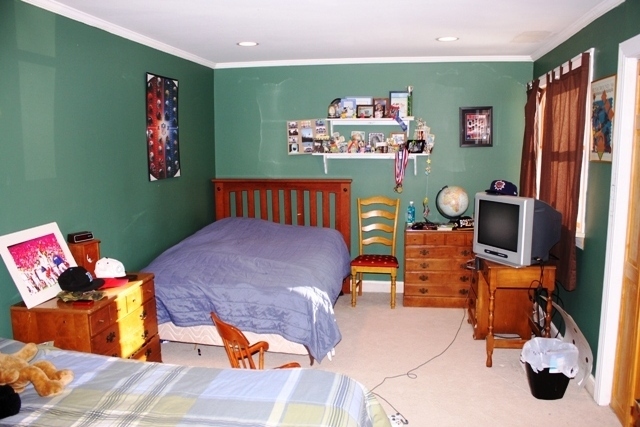 633 Tamarack Road Pittsfield, MA 01201 - Photo 7 of 16 633 tamarack road 006