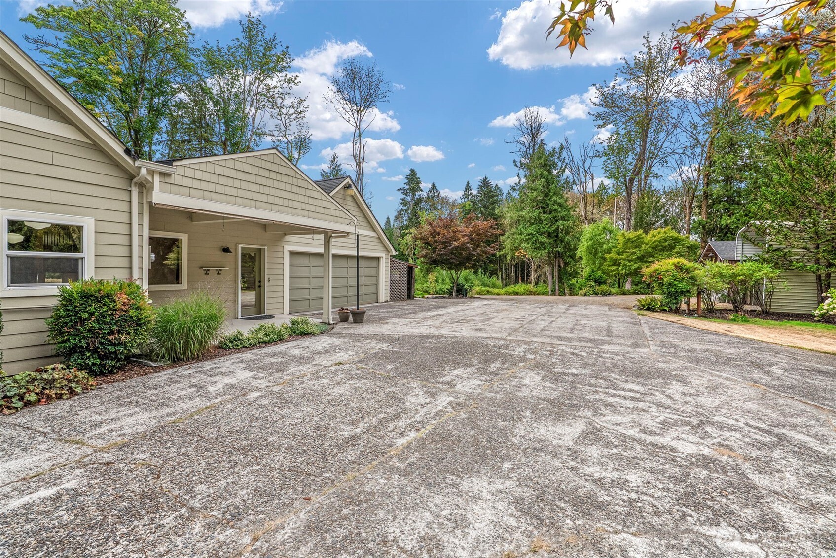 215 Walnut Acres Road Kelso, WA 98626 - Photo 8 of 33 Gallery Image 8