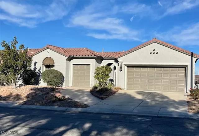 $999,000 | 2900 Forest Grove Drive, Henderson, NV 89052