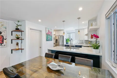 $1,249,000 | 3512 Pacific Avenue, Unit 2, Marina del Rey, CA 90292