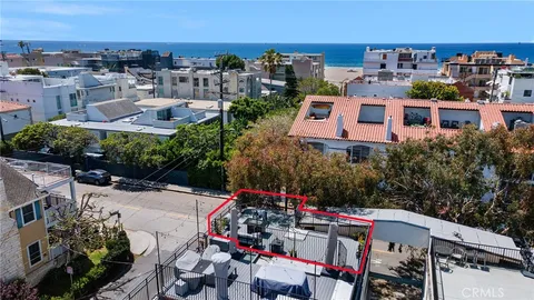 $1,249,000 | 3512 Pacific Avenue, Unit 2, Marina del Rey, CA 90292