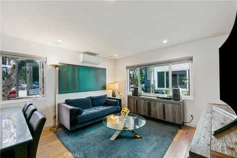$1,249,000 | 3512 Pacific Avenue, Unit 2, Marina del Rey, CA 90292