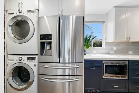 $1,249,000 | 3512 Pacific Avenue, Unit 2, Marina del Rey, CA 90292