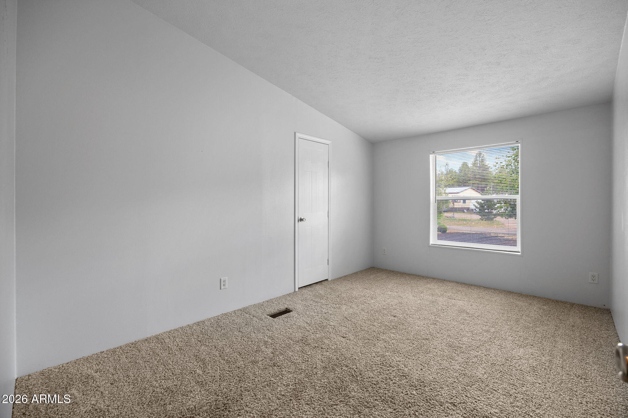 2136 Shell Canyon Road Overgaard, AZ 85933 - Photo 18 of 33 2136ShellCanyonRd-Heber-AZ-17