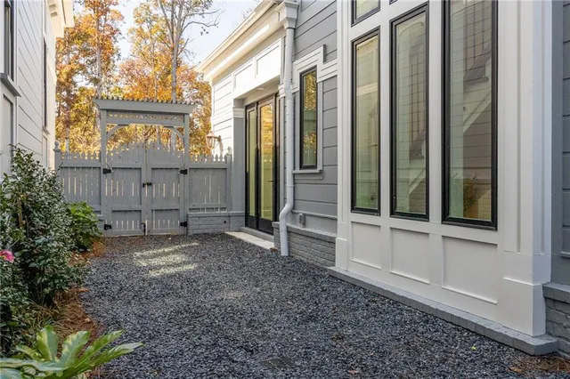 $899,000 | 11863 Serenbe Lane, Chattahoochee Hills, GA 30263