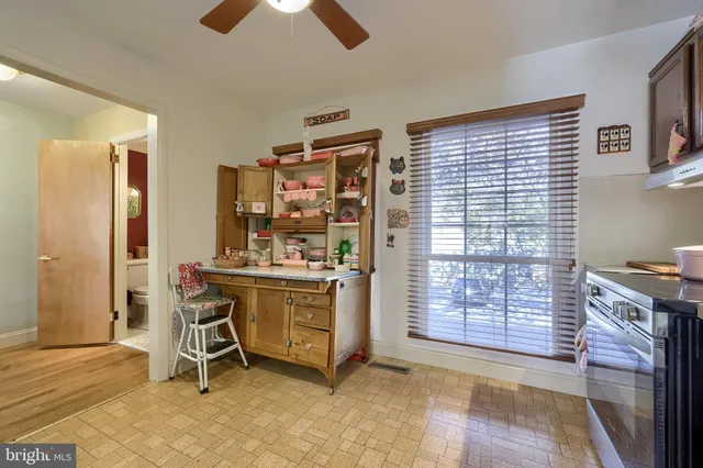 $254,800 | 19 Club Lane, Reading, PA 19607