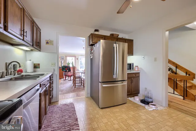 $254,800 | 19 Club Lane, Reading, PA 19607