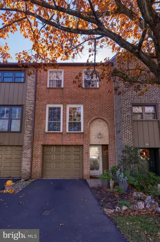 $254,800 | 19 Club Lane, Reading, PA 19607