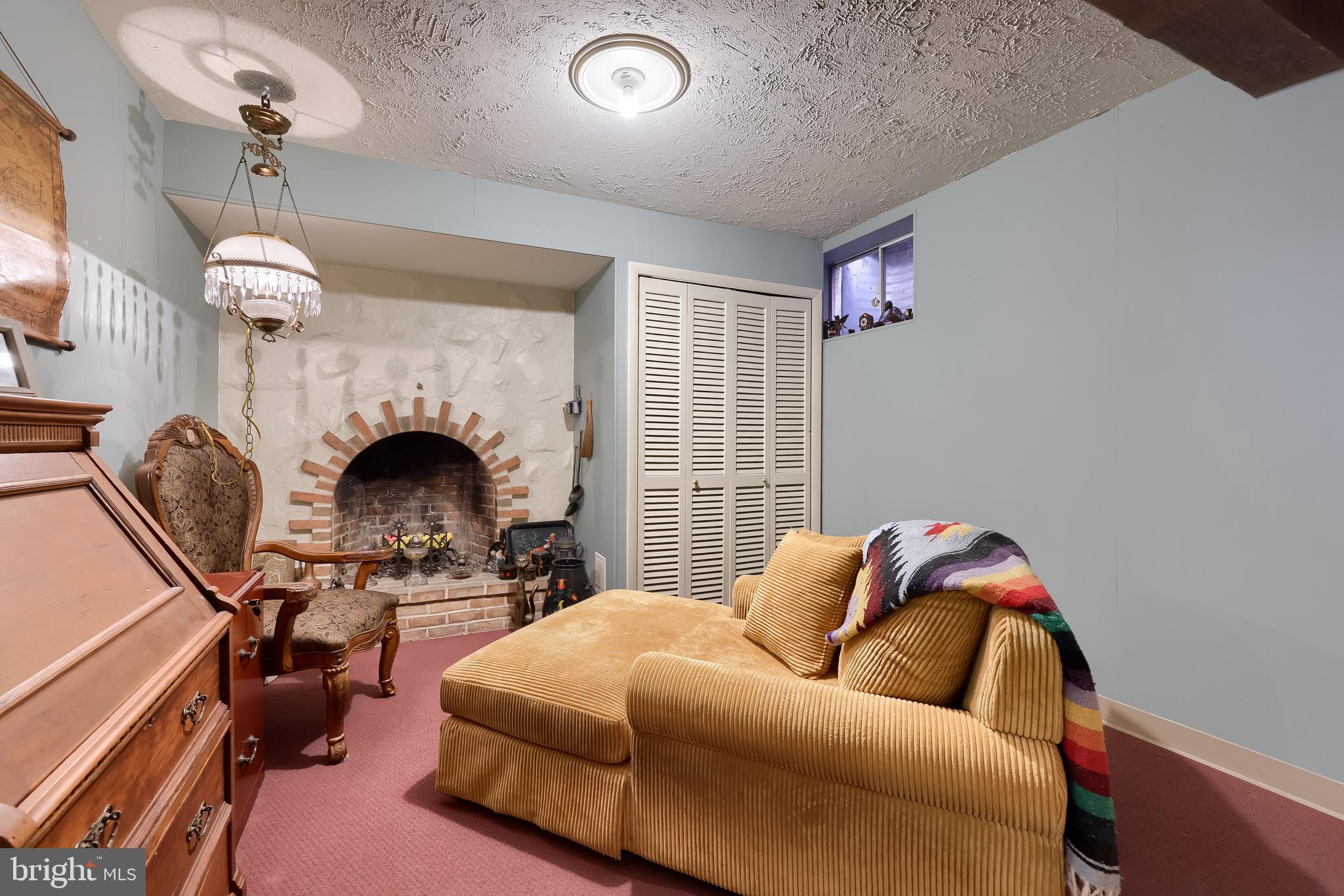 19 Club Lane Reading, PA 19607 - Photo 3 of 35 Gallery Image 3