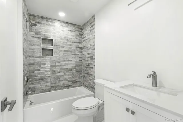 $1,995,000 | 199 Tweed Boulevard, Piermont, NY 10960