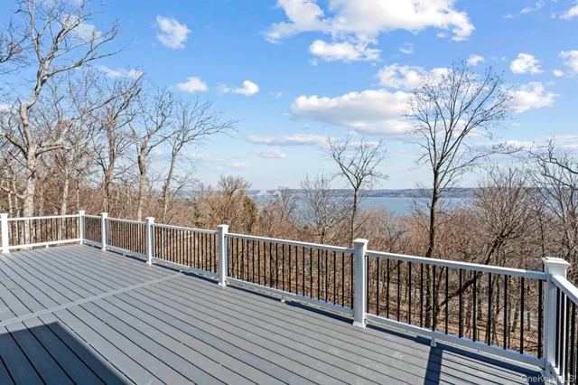 $1,995,000 | 199 Tweed Boulevard, Piermont, NY 10960