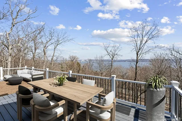 $1,995,000 | 199 Tweed Boulevard, Piermont, NY 10960