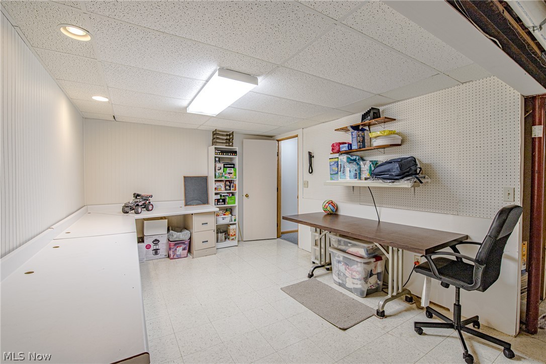 1280 Rae Road Cleveland, OH 44124 - Photo 24 of 28 Gallery Image 24
