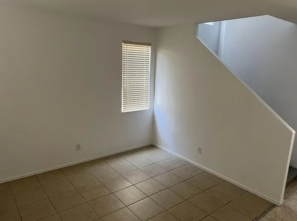 $2,775 | 3637 East Parkview Drive, Gilbert, AZ 85295