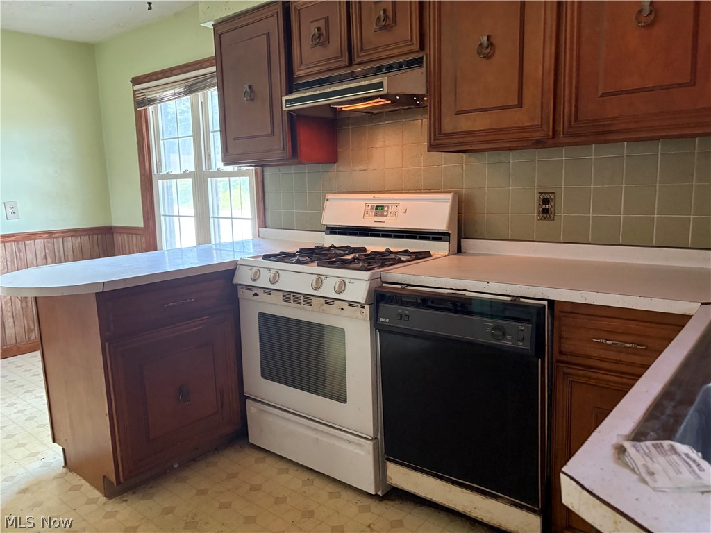 438 Baldwin Road Akron, OH 44312 - Photo 6 of 18