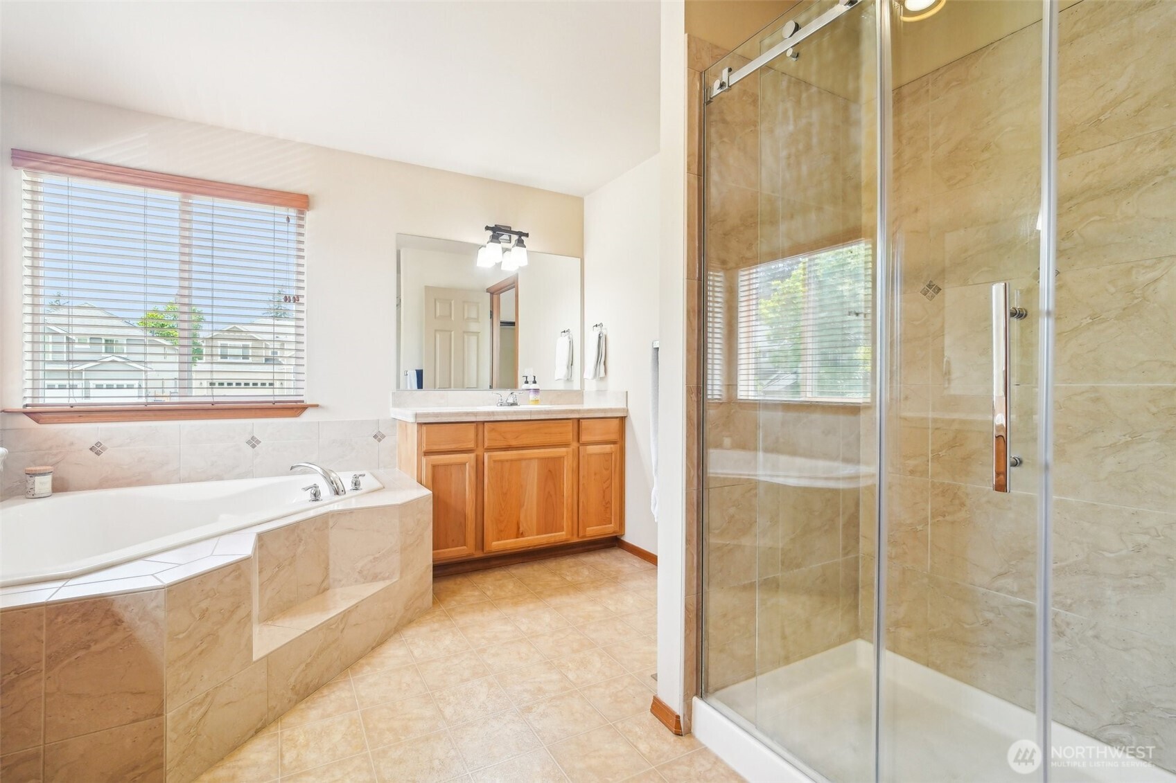 21118 1st Avenue West Bothell, WA 98021 - Photo 20 of 35