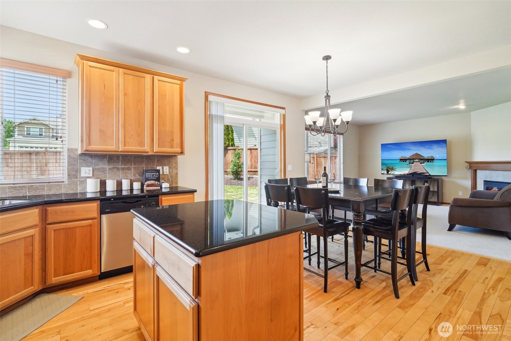 21118 1st Avenue West Bothell, WA 98021 - Photo 7 of 35