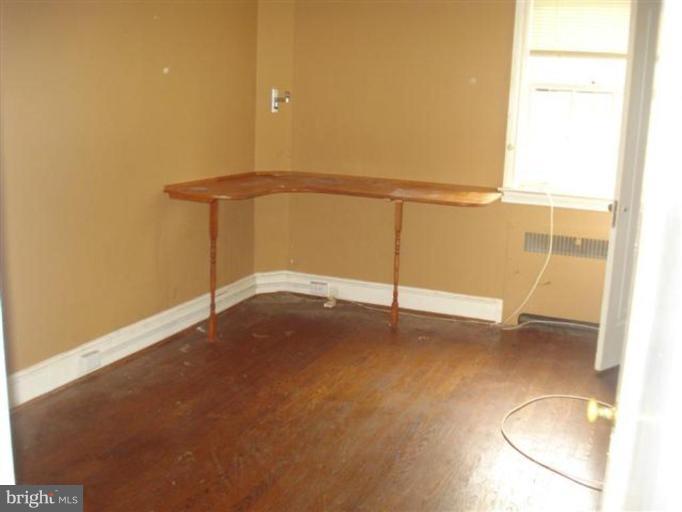 301 Dunkirk Road Baltimore, MD 21212 - Photo 4 of 6 Bedroom #3