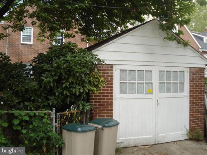 301 Dunkirk Road Baltimore, MD 21212 - Photo 5 of 6 Garage 1
