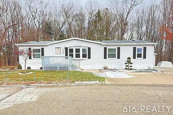 $132,000 | 7358 Willow Wood Drive Northeast, Belmont, MI 49306