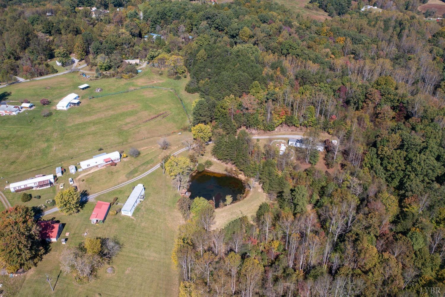 1155 Gaston Road Vinton, VA 24179 - Photo 26 of 32