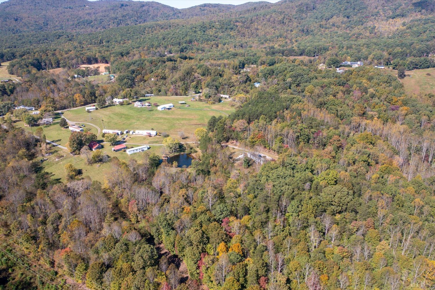 1155 Gaston Road Vinton, VA 24179 - Photo 28 of 32